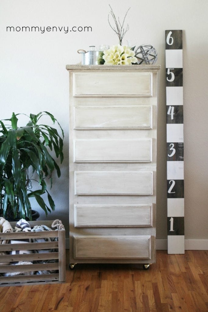 Pretty Antique White Dresser Makeover |via Mommy Envy