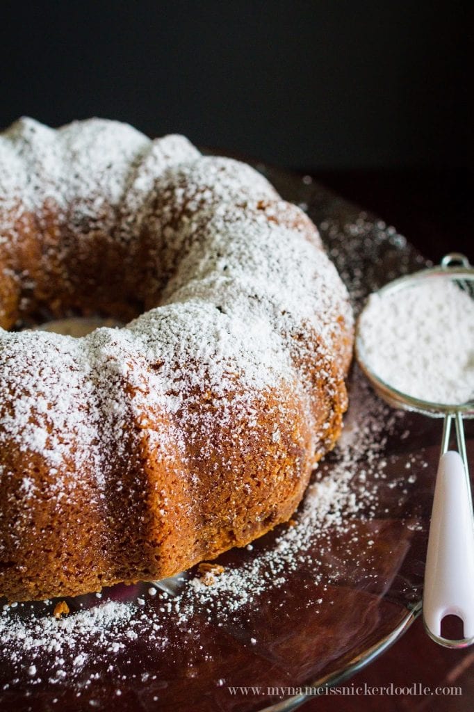 Cinnamon Sour Cream Cake