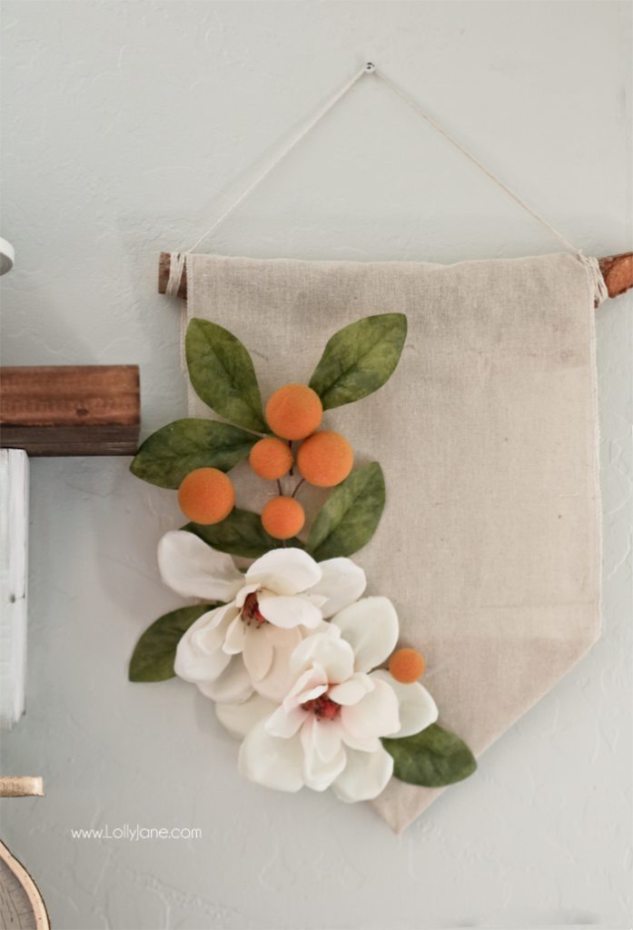 DIY Hanging Wall Banner, summer style! So easy!!! Made in less than 20 minutes for under $10! (And NO-SEW, yay!)