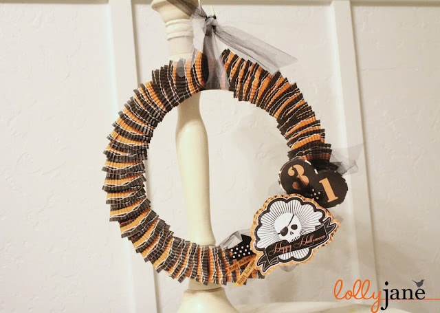 Halloween ruffle wreath