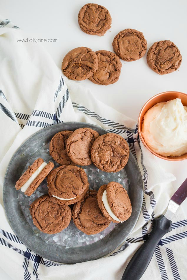 Homemade Oreo Cookies
