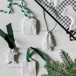 How to Make a Salt Dough Ornament in no time at all and with items from your pantry! Personalize or not, just tie a ribbon on when you're done for instant Christmas cheer!