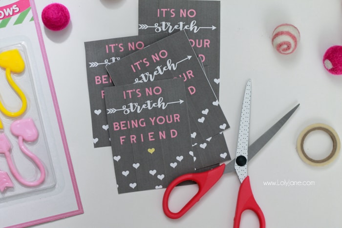 "It's no STRETCH being your friend" FREE Printable Valentine's Day Tag. Attach to sticky hand, arrow or gum for an easy gift to pass out!