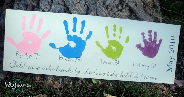 diy hand print board