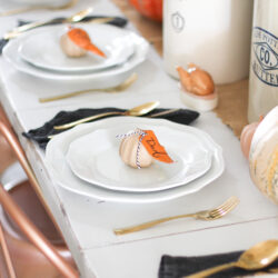 Whip up painted leaf place cards for fall get togethers in just a few minutes to add a personalized touch + bring in instant autumn ambience. Perfect DIY for makers of any level! #thanksgiving #fallparty #placecards #namecards #diy #falldecor #falldecorations